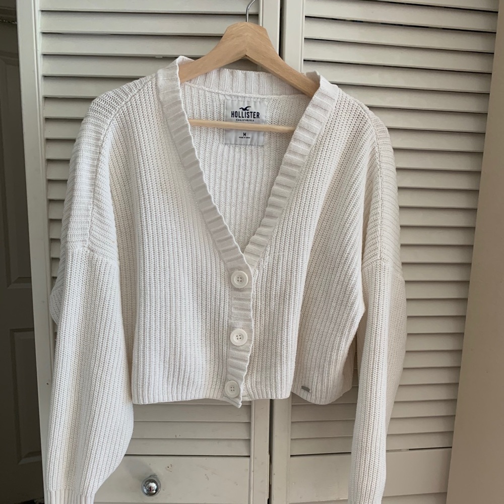 Hollister knitted white cardigan